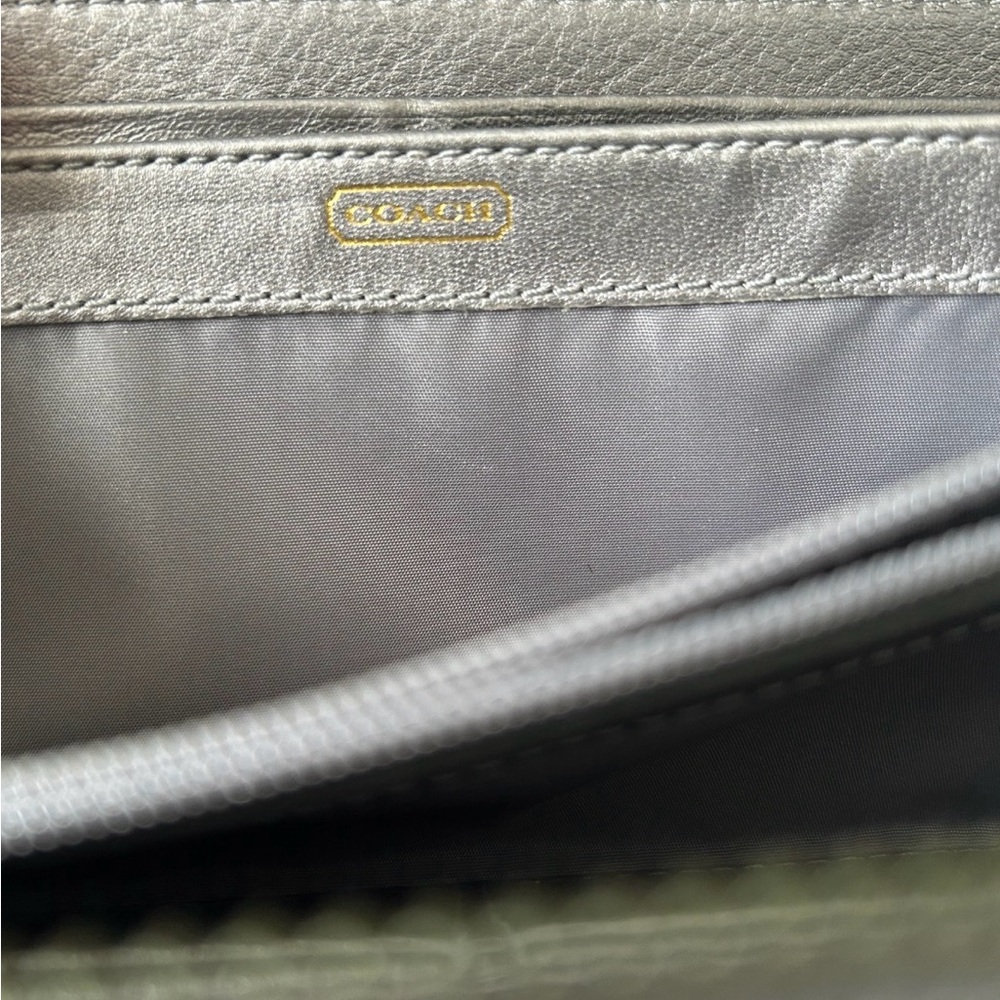 Coach Madison Accordion Pleat Metallic Wallet EUC - Picture 8 of 8